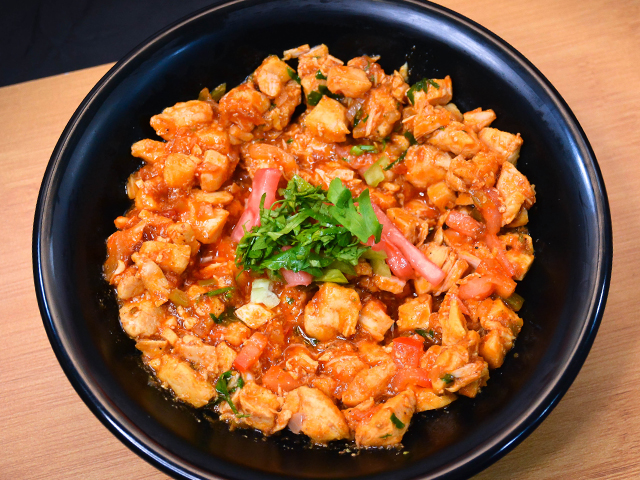 Chicken moqalqal plate